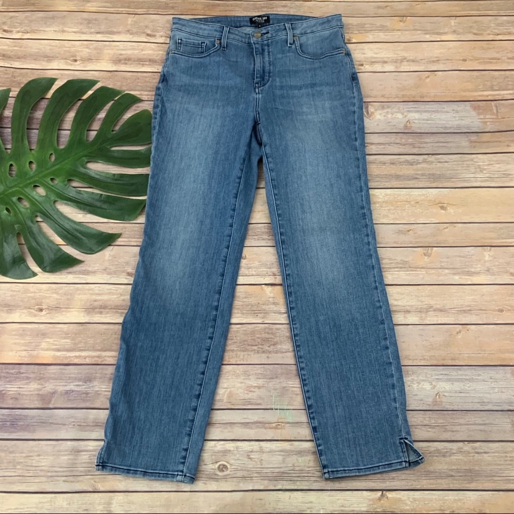 NYDJ Curves 360 light wash straight leg jeans